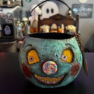 One of a kind art piece. Pumpkin bucket.